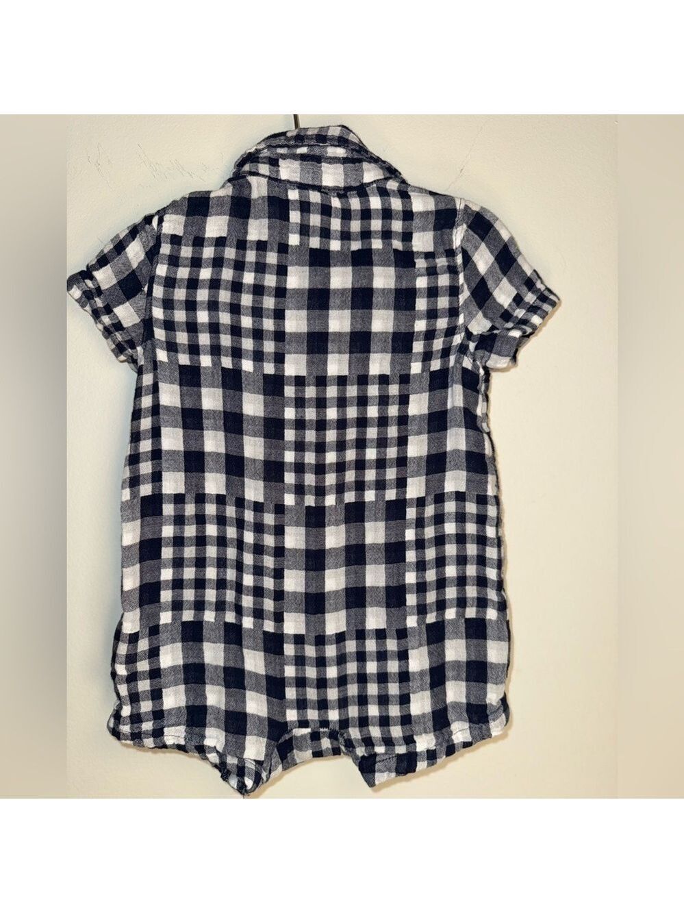 Assorted 3-6mo Baby Rompers and Sets - Picture 7 of 9